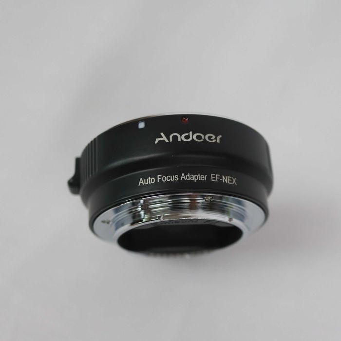 Адаптер от Canon EF и EF-S обективи към Sony NEX E mount