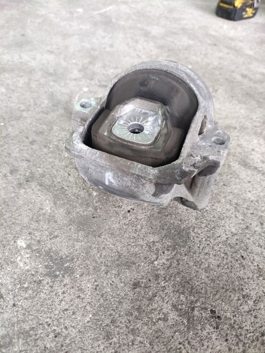 Тампон на двигател за Audi A4 B8 2.0tdi