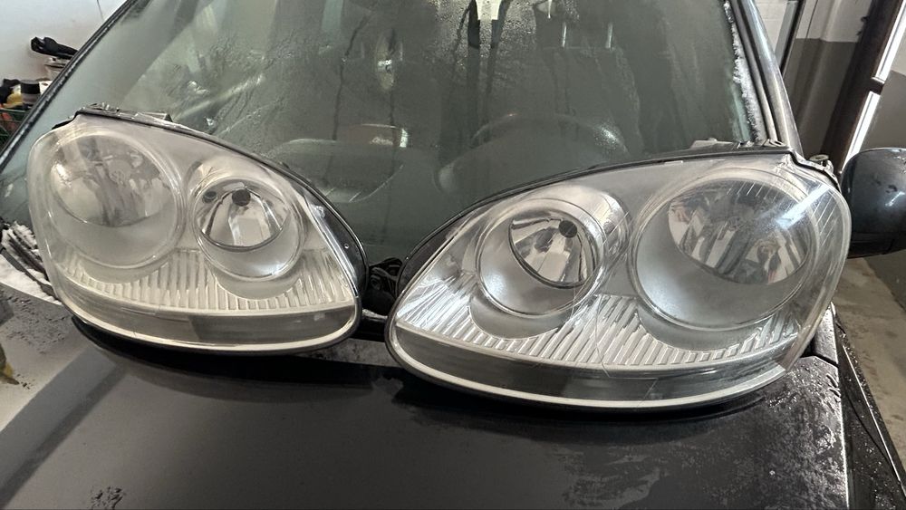 Faruri Volkwagen Golf 5