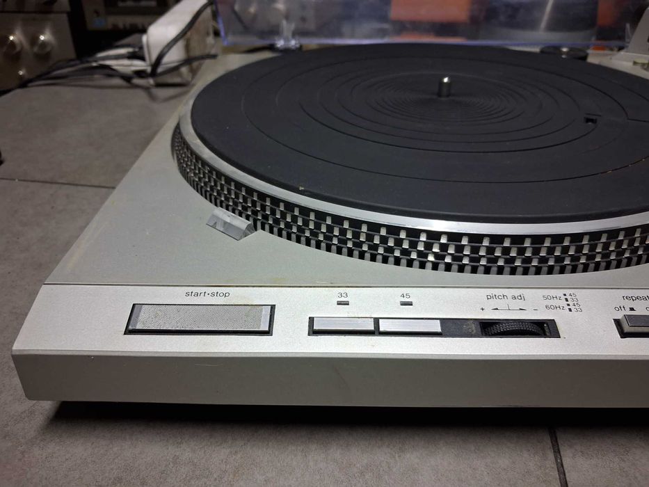 Pick-up Technics SL D303 direct drive
