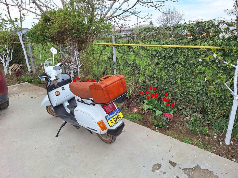 Vand,schimb cu motocicleta ,Vespa PK 50 pregatita de sezon