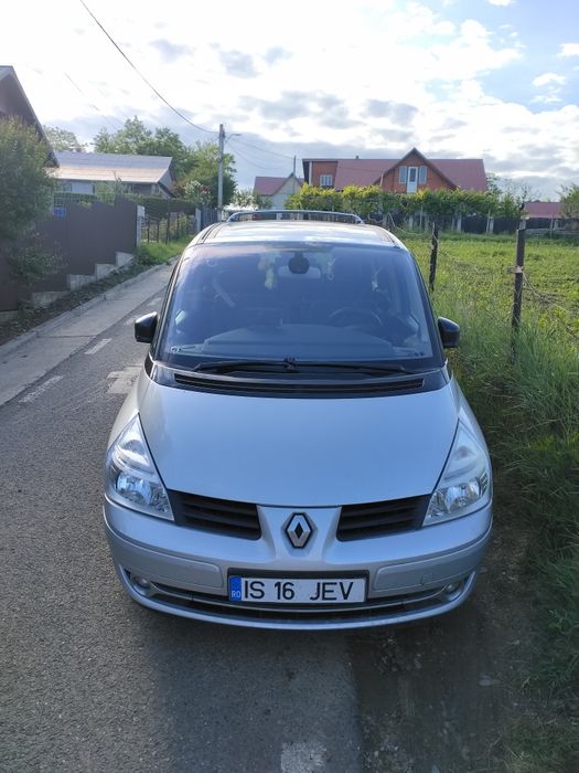 RENAULT 8 2011 — imagine 3