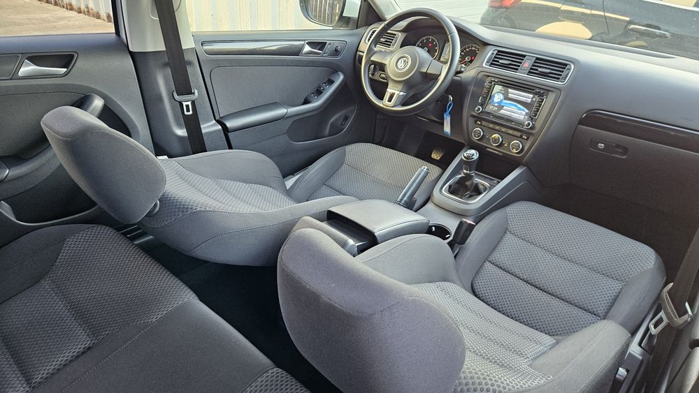 Vw.Jetta 1.2 Tsi 122 cp 2013 Euro 5 180.000 km-Clima-Navi-Jante R16-Scaune incalzite