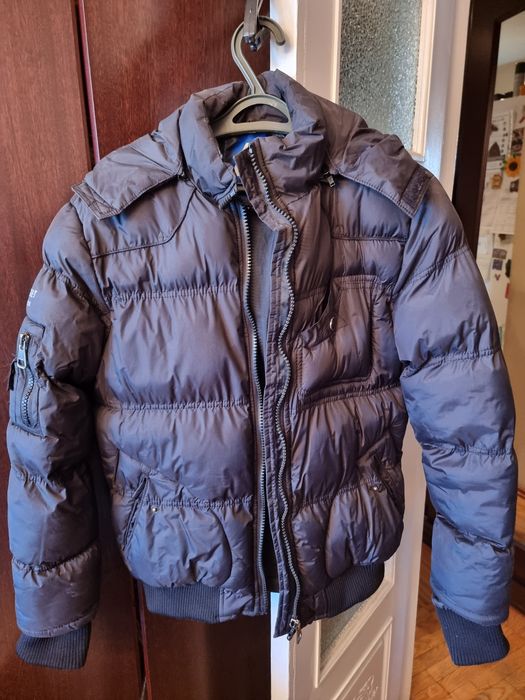 Продается куртка мужская утепленная