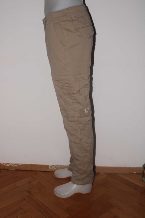 Мъжки карго панталон Only & Sons, Размер М, цвят каки.