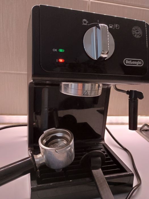 Aparat cafea DeLonghi