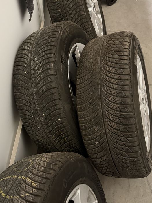 За ML164 4 бр оригинални джанти с почти нови гуми Мишелин Алпин