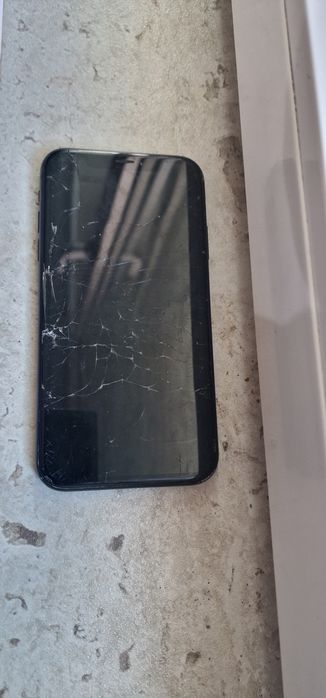 Iphone-uri pentru piese