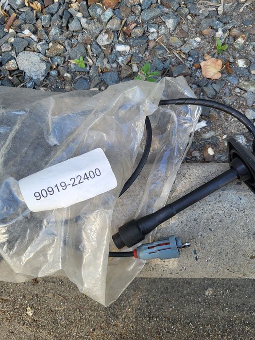 Свечные провода для Тойоты.