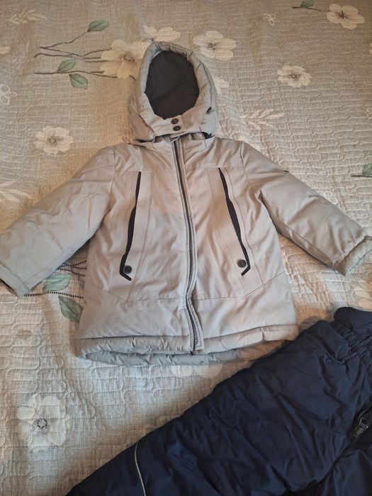 Продам детский зимний костюм