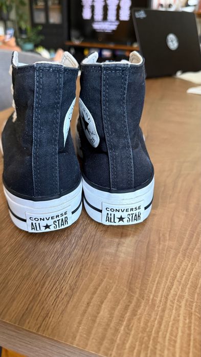 Дамски обувки Converse