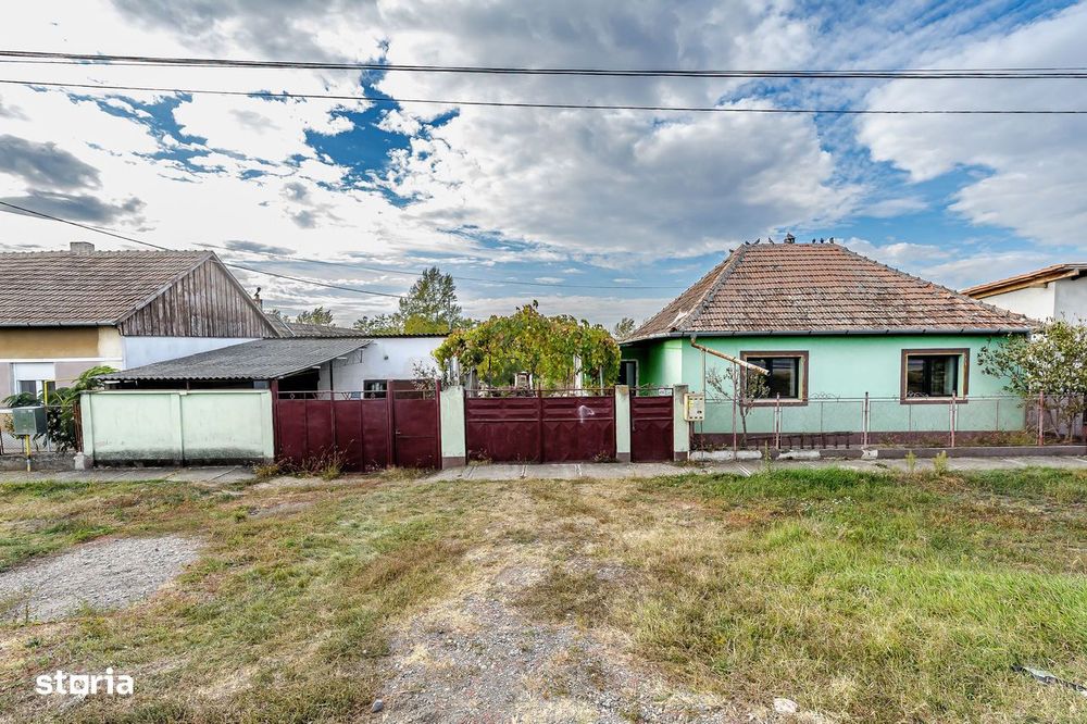 Casa + Teren 1144 mp - Zimandu Nou, Arad - COMISION 0%