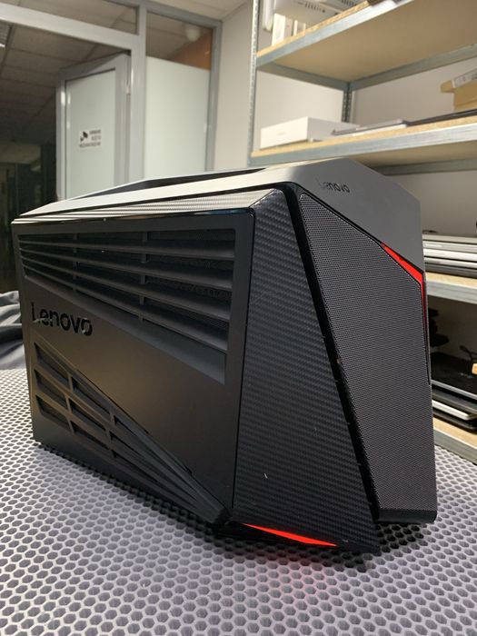 Игровой Lenovo Cube.
