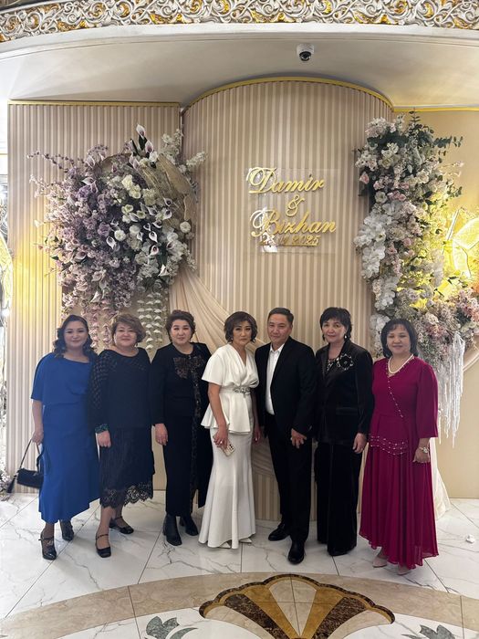 Шикарное платье.