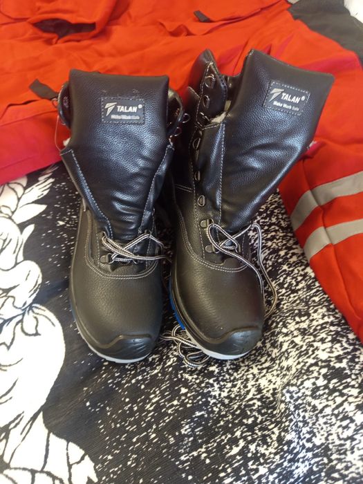 Комплект рабочей формы + рабочая обувь