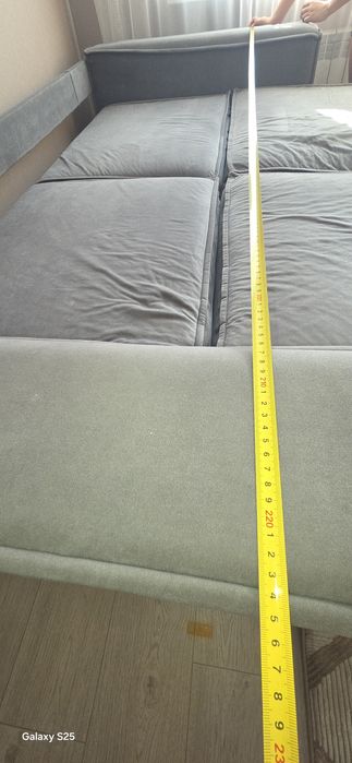 Продам диван в хорошем состоянии.