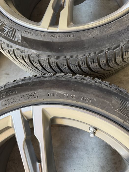 Джанти 265 / 40 / 19 за BMW M комплект със зимни гуми и датчици