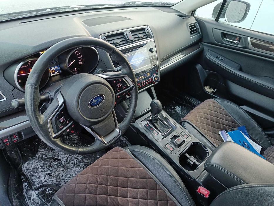 Subaru outback 2018 год 73000 км