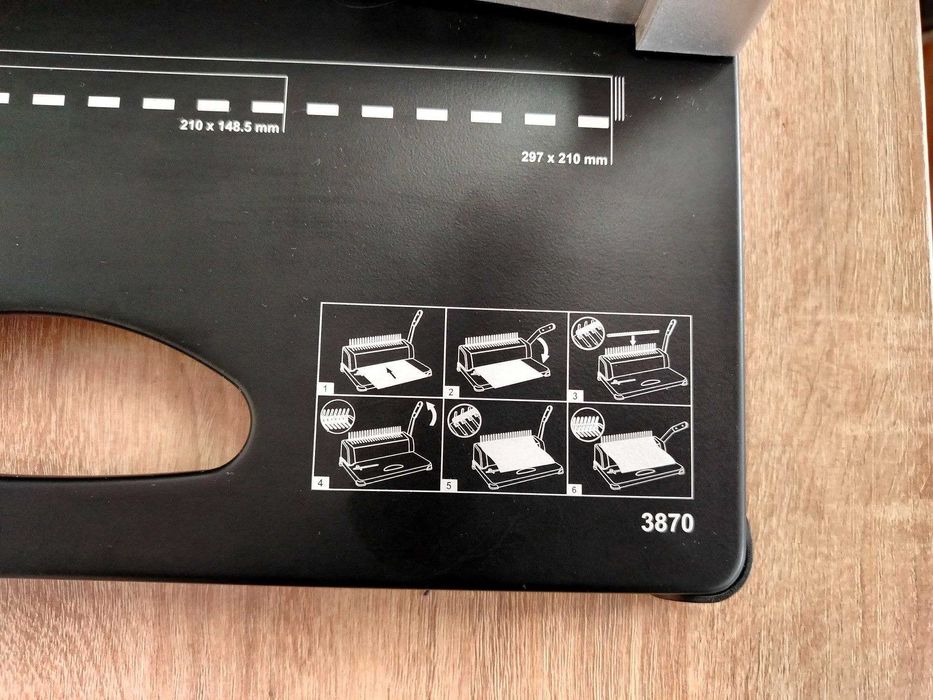 Машинка для переплёта deli