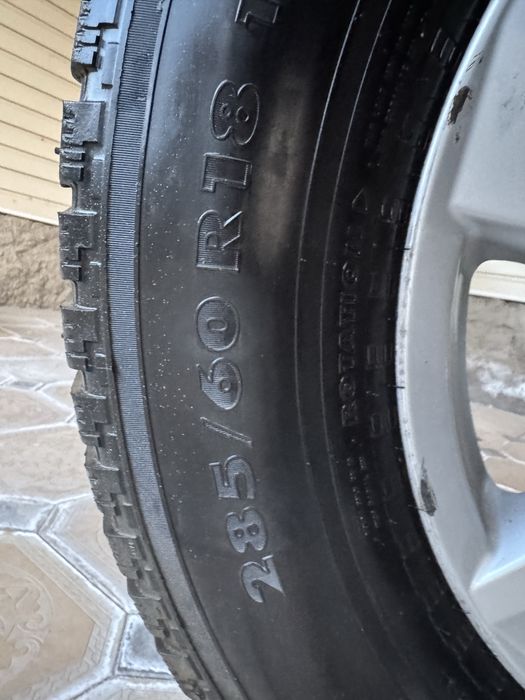 Шина с титановым диском 18 размер