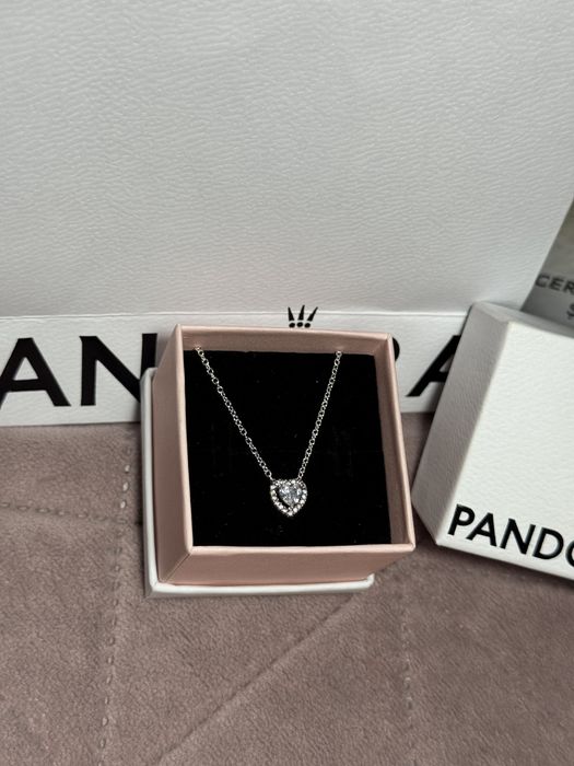 Colier argint 925 cu inimioară strălucitoare – nou