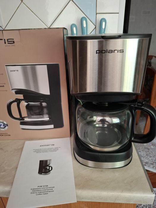 Продаётся кофеварка Поларис новая