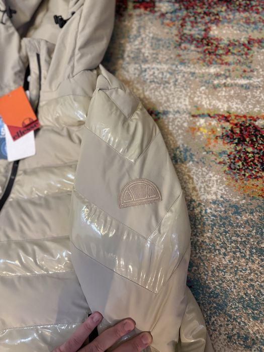 Дамско яке Ellesse