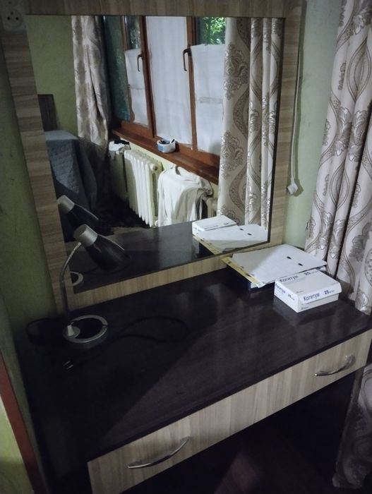 Спальный гарнитур