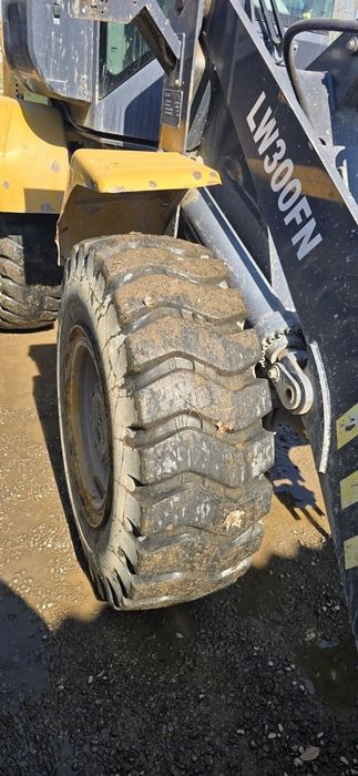 Погрузчик XCMG LW300FN 1.8m3 Рычаг