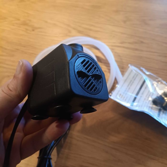 НОВА! Потопяема водна помпа 10W – 600 L/ч, тиха работа