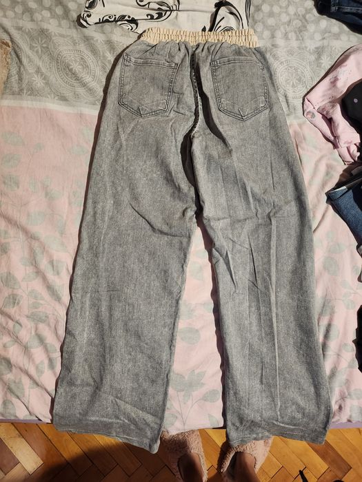 Дамски спортни дънки