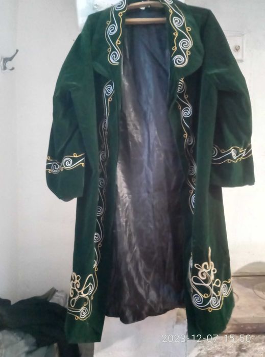 чапан национальная одежда