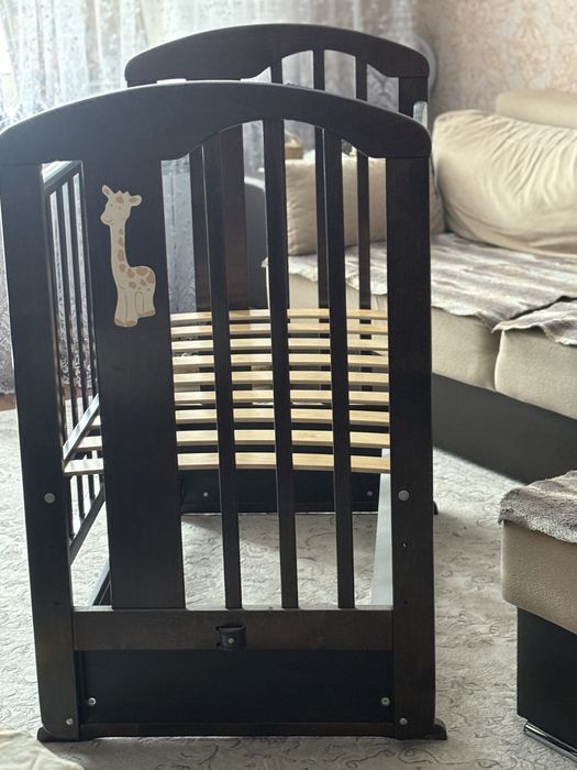 Кроватка детская.