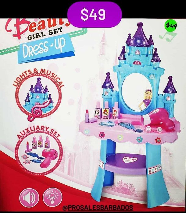 Тоалетка Замък с аксесоари