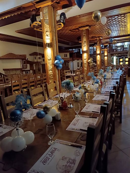 Украса за повод.Абитуриентски бал,рожден ден,кръще и други