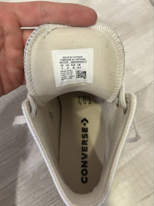 Унисекс кожени кецове Converse Chuck Taylor All Star