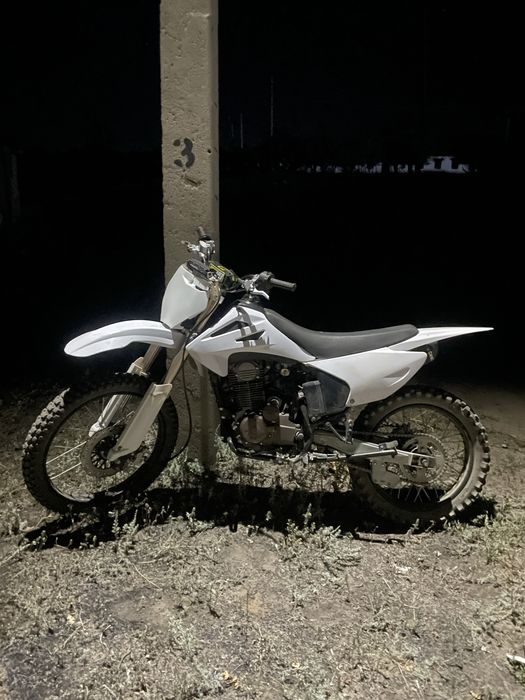 Эндуро 250 кубов