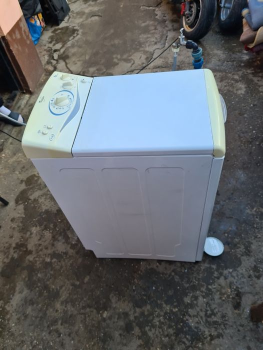 Masjna de spălat whirpool