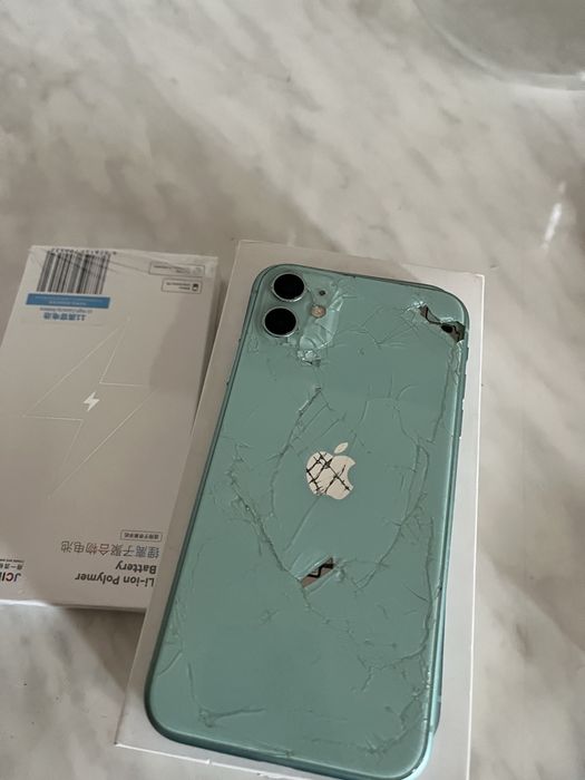 Iphone 11 с коробкой