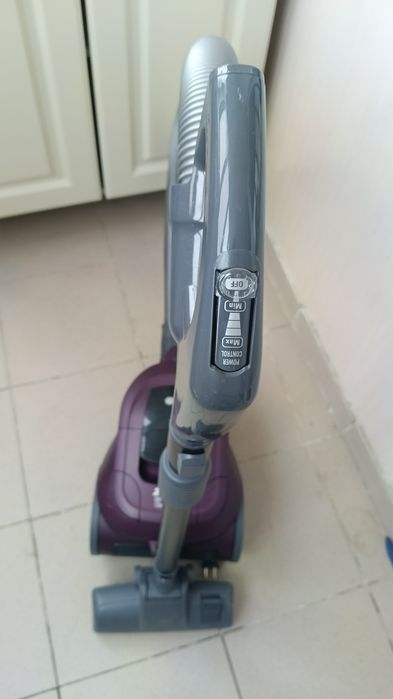 Пылесос  LG 2000W