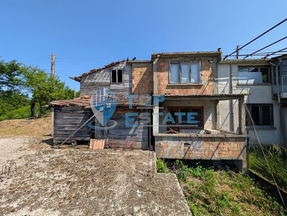 Продава се Къща в Плачковци - 138 кв.м за 89 €/кв.м - Снимка #1