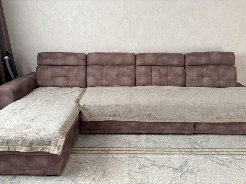 Продам диван в хорошем состоянии