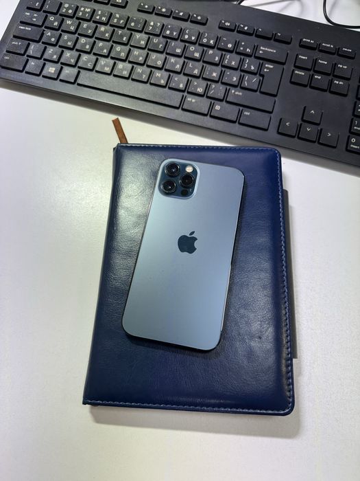 Продается iPhone 12 pro 256 gb