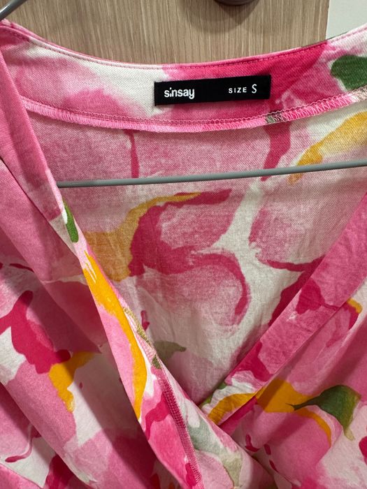 Нова цветна дамска рокля