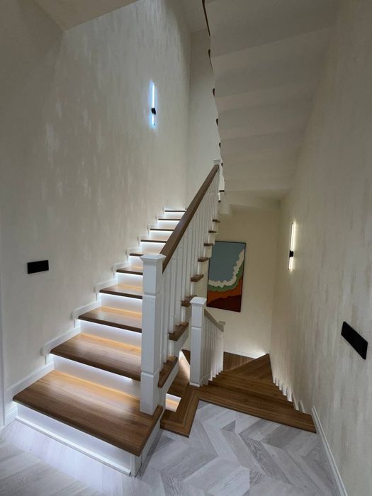 Алишеробод, Мирзо Улугбек! Продается таунхаус 230 кв.м