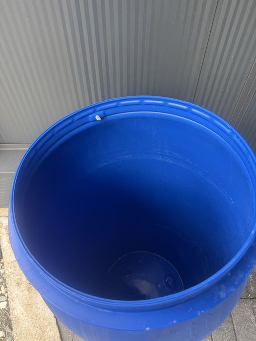 Butoi de plastic  150  litri