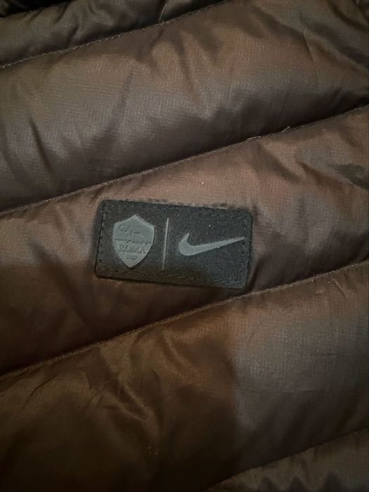 Елек Nike+Roma S