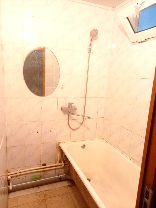 Продаётся квартира 4/1/4 Каракамыш 2/1 Qoraqamish