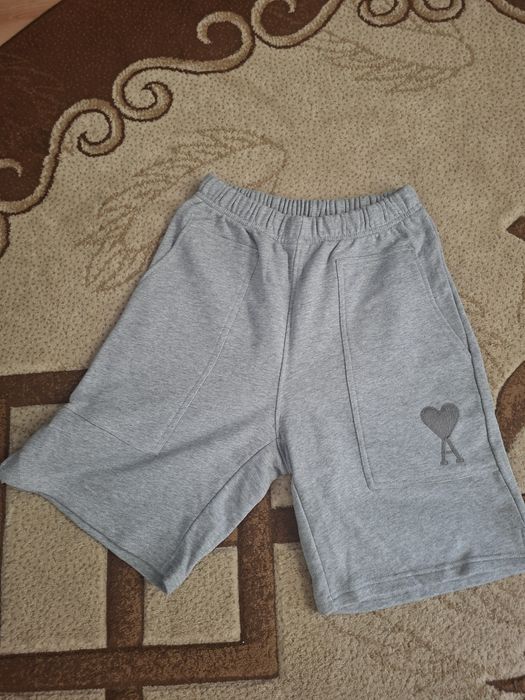 Pantaloni scurti ami paris