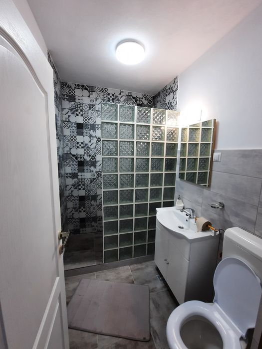 De inchiriat apartament cu 2 camere
